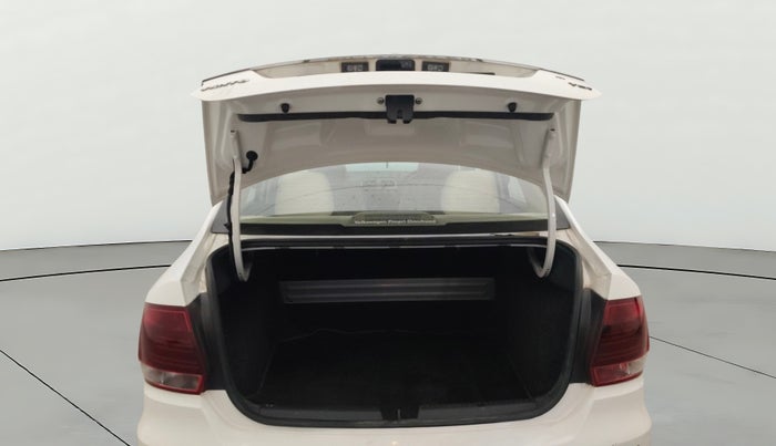 2019 Volkswagen Vento HIGHLINE PLUS 1.2 AT, Petrol, Automatic, 55,875 km, Boot Door Open