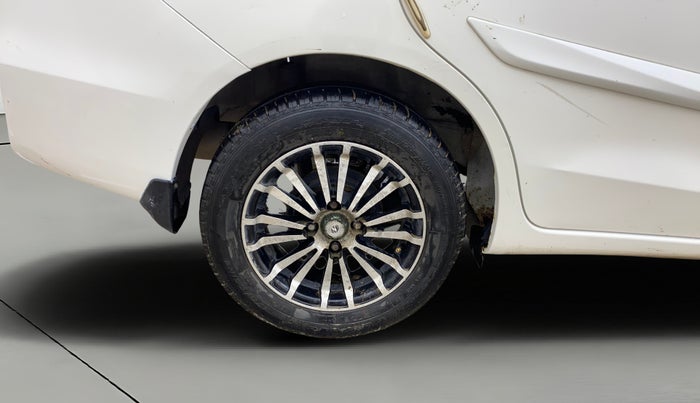 2013 Honda Amaze 1.2L I-VTEC S, Petrol, Manual, 46,206 km, Right Rear Wheel