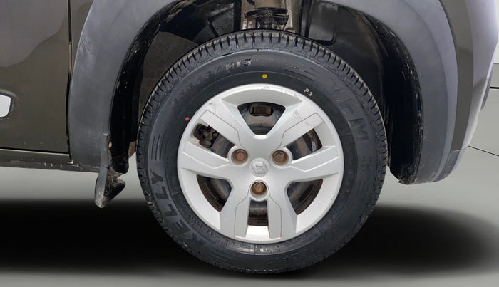 2017 Renault Kwid RXT 1.0 AMT, Petrol, Automatic, 39,400 km, Right Front Wheel