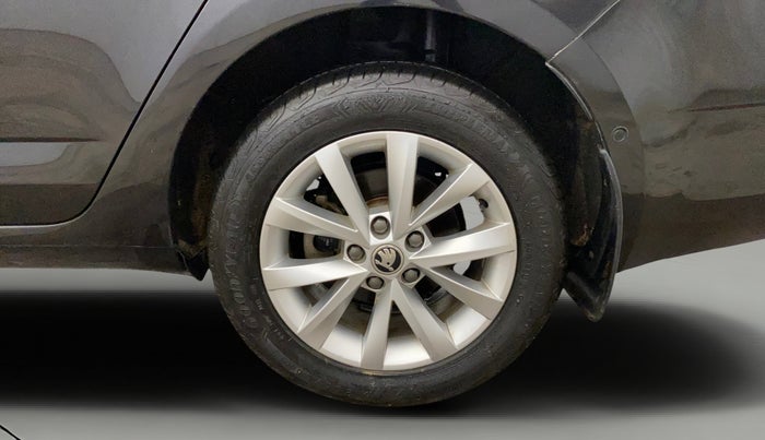 2019 Skoda Octavia L&K 1.8 TSI AT, Petrol, Automatic, 35,910 km, Left Rear Wheel