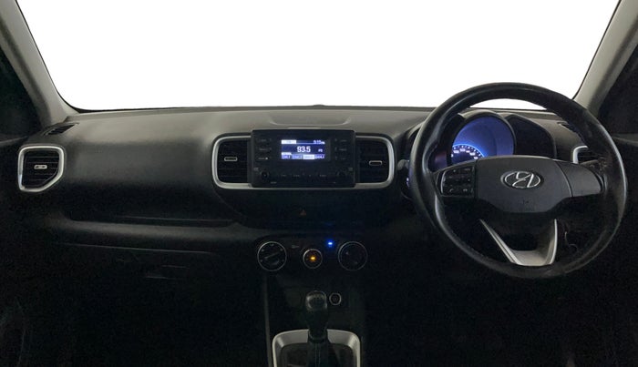 2020 Hyundai VENUE S 1.2, Petrol, Manual, 19,029 km, Dashboard