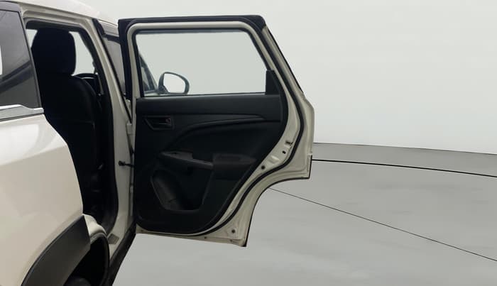2023 Maruti BREZZA VXI SMART HYBRID, Petrol, Manual, 73,166 km, RHS Rear Door