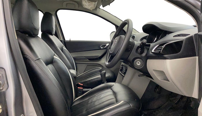 2019 Tata Tiago XZ PLUS PETROL, CNG, Manual, 77,741 km, Right Side Front Door Cabin
