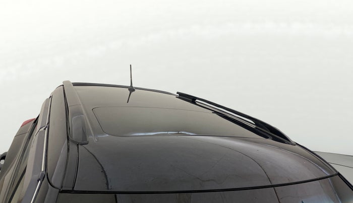 2022 Mahindra XUV300 W8 (O) 1.2 PETROL, Petrol, Manual, 47,398 km, Roof