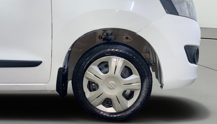 2016 Maruti Wagon R 1.0 VXI AMT, Petrol, Automatic, 31,580 km, Right Front Wheel