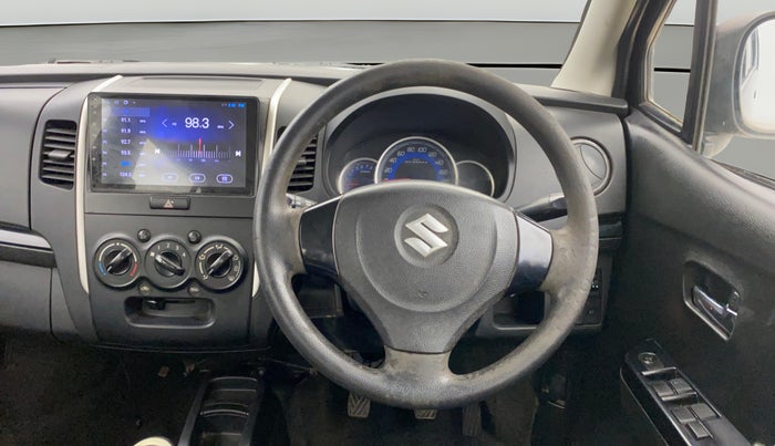2014 Maruti Wagon R Stingray VXI, CNG, Manual, 1,31,731 km, Steering Wheel Close Up