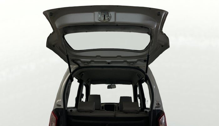 2017 Maruti Wagon R 1.0 LXI CNG, CNG, Manual, 69,240 km, Boot Door Open