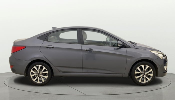 2016 Hyundai Verna 1.6 VTVT SX, Petrol, Manual, 39,219 km, Right Side View