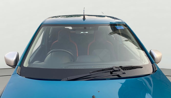 2022 Renault Kwid RXT 1.0, Petrol, Manual, 7,371 km, Front Windshield