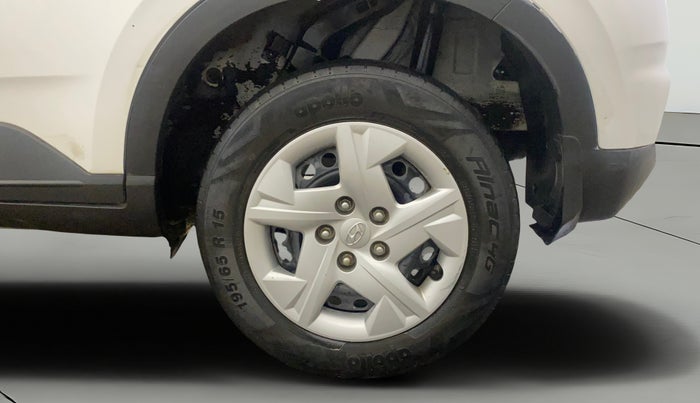 2020 Hyundai VENUE S 1.2, Petrol, Manual, 52,243 km, Left Rear Wheel