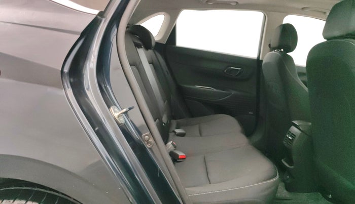 2023 Hyundai NEW I20 ASTA (O) 1.2 AT, Petrol, Automatic, 1,03,006 km, Right Side Rear Door Cabin