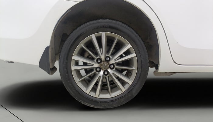2014 Toyota Corolla Altis VL CVT PETROL, Petrol, Automatic, 47,774 km, Right Rear Wheel
