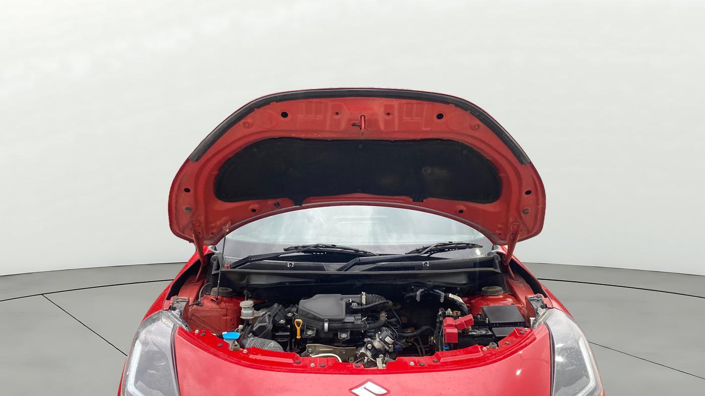 2024 Maruti Swift ZXI PLUS, Petrol, Manual, 28,644 km, Open Bonet