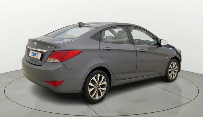 2016 Hyundai Verna 1.6 VTVT SX, Petrol, Manual, 39,219 km, Right Back Diagonal