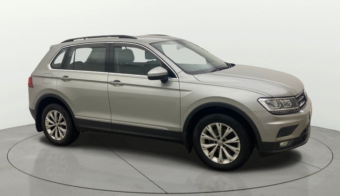 2017 Volkswagen TIGUAN COMFORTLINE TDI AT, Diesel, Automatic, 97,789 km, Right Front Diagonal