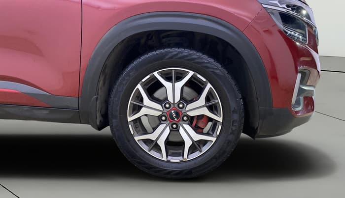 2022 KIA SELTOS GTX PLUS DCT 1.4 PETROL, Petrol, Automatic, 60,384 km, Right Front Wheel