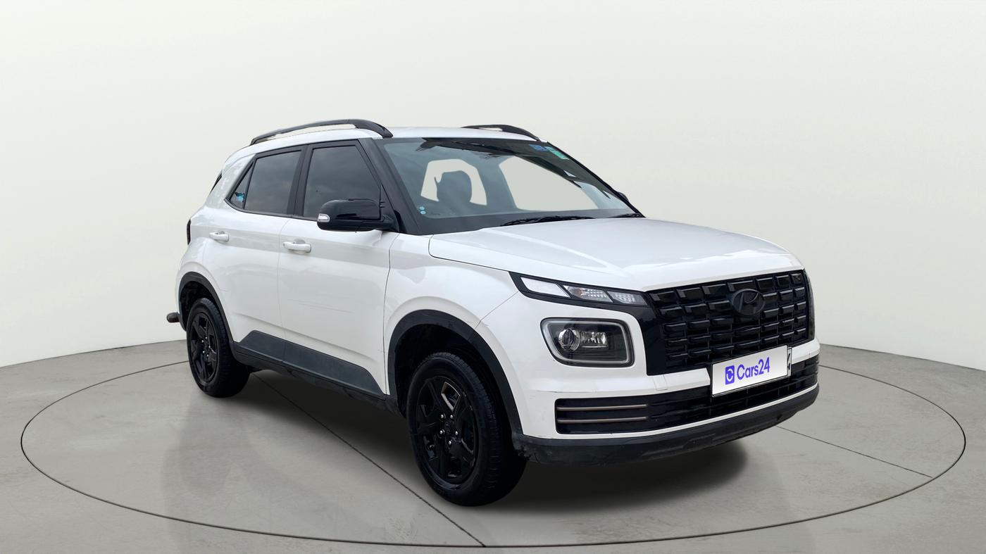 2024 Hyundai VENUE S (O) 1.2 KNIGHT EDITION, Petrol, Manual, 15,310 km, Right Front Diagonal