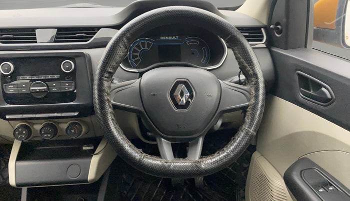 2020 Renault TRIBER RXL AMT, Petrol, Automatic, 40,441 km, Steering Wheel Close Up