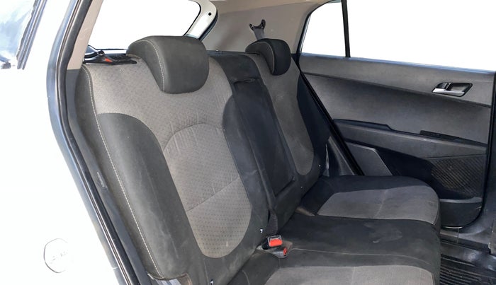 2018 Hyundai Creta SX PLUS AT 1.6 DIESEL, Diesel, Automatic, 96,448 km, Right Side Rear Door Cabin