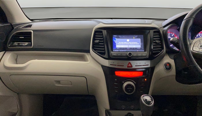 2020 Mahindra XUV300 W8 (O) 1.2 PETROL, Petrol, Manual, 44,951 km, Air Conditioner