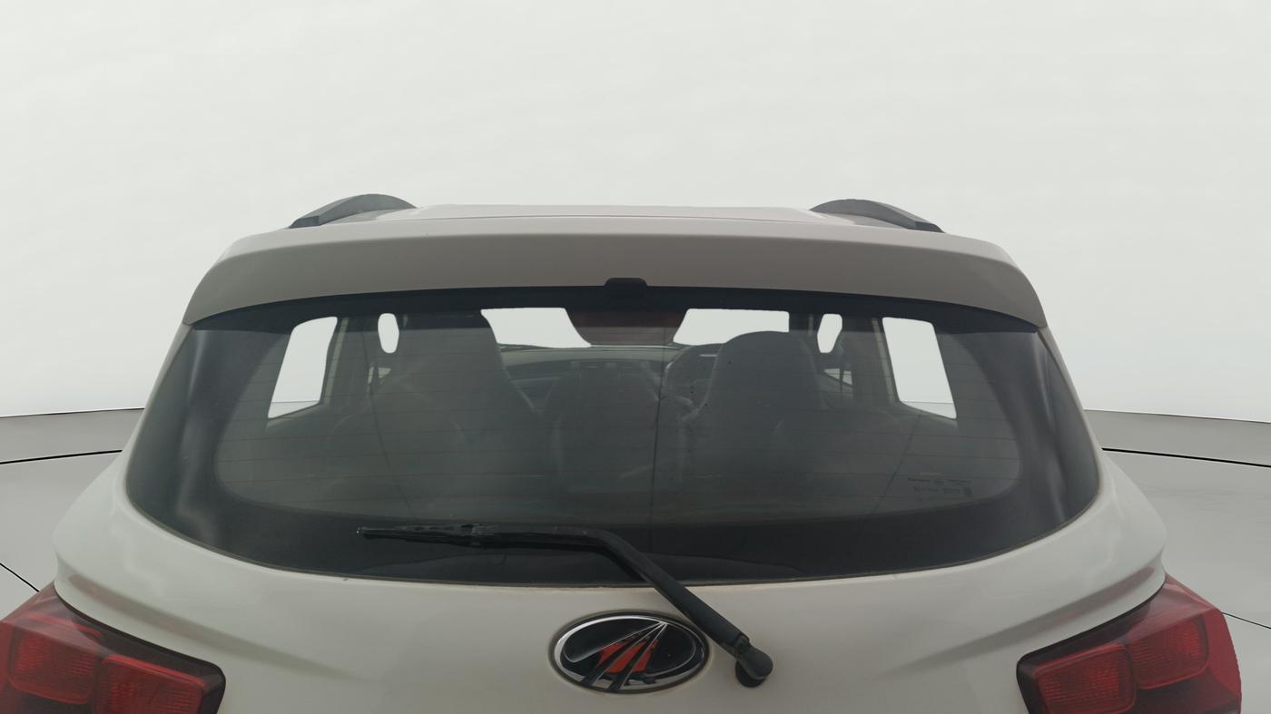 2016 Mahindra Kuv100 K8 D 6 STR, Diesel, Manual, 1,33,274 km, Rear Windshield
