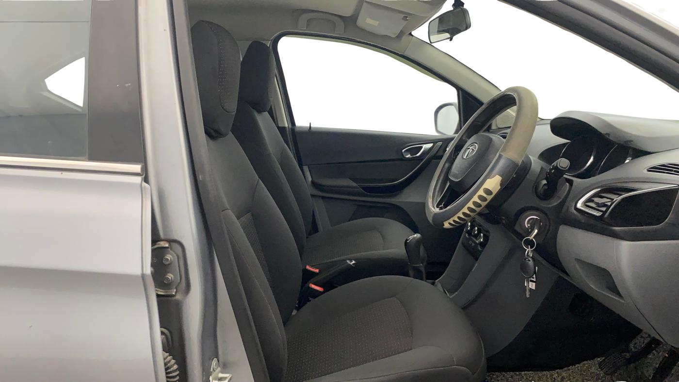 2018 Tata TIGOR XZ PETROL, Petrol, Manual, 44,327 km, Right Side Front Door Cabin