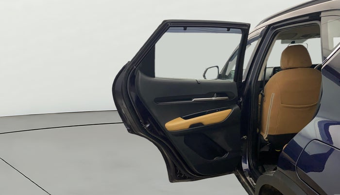 2025 KIA SONET 	 HTX 1.0 TURBO DCT, Petrol, Automatic, 6,189 km, LHS Rear Door