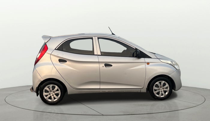 2015 Hyundai Eon MAGNA +, Petrol, Manual, 93,688 km, Right Side View