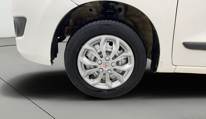 2018 Maruti Wagon R 1.0 LXI CNG, CNG, Manual, 57,393 km, Left Front Wheel