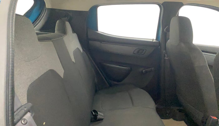 2021 Renault Kwid RXL, Petrol, Manual, 29,042 km, Right Side Rear Door Cabin