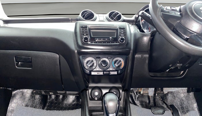 2019 Maruti Swift VXI AMT, Petrol, Automatic, 1,30,885 km, Air Conditioner