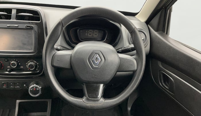 2017 Renault Kwid RXT 1.0 AMT (O), Petrol, Automatic, 49,444 km, Steering Wheel Close Up