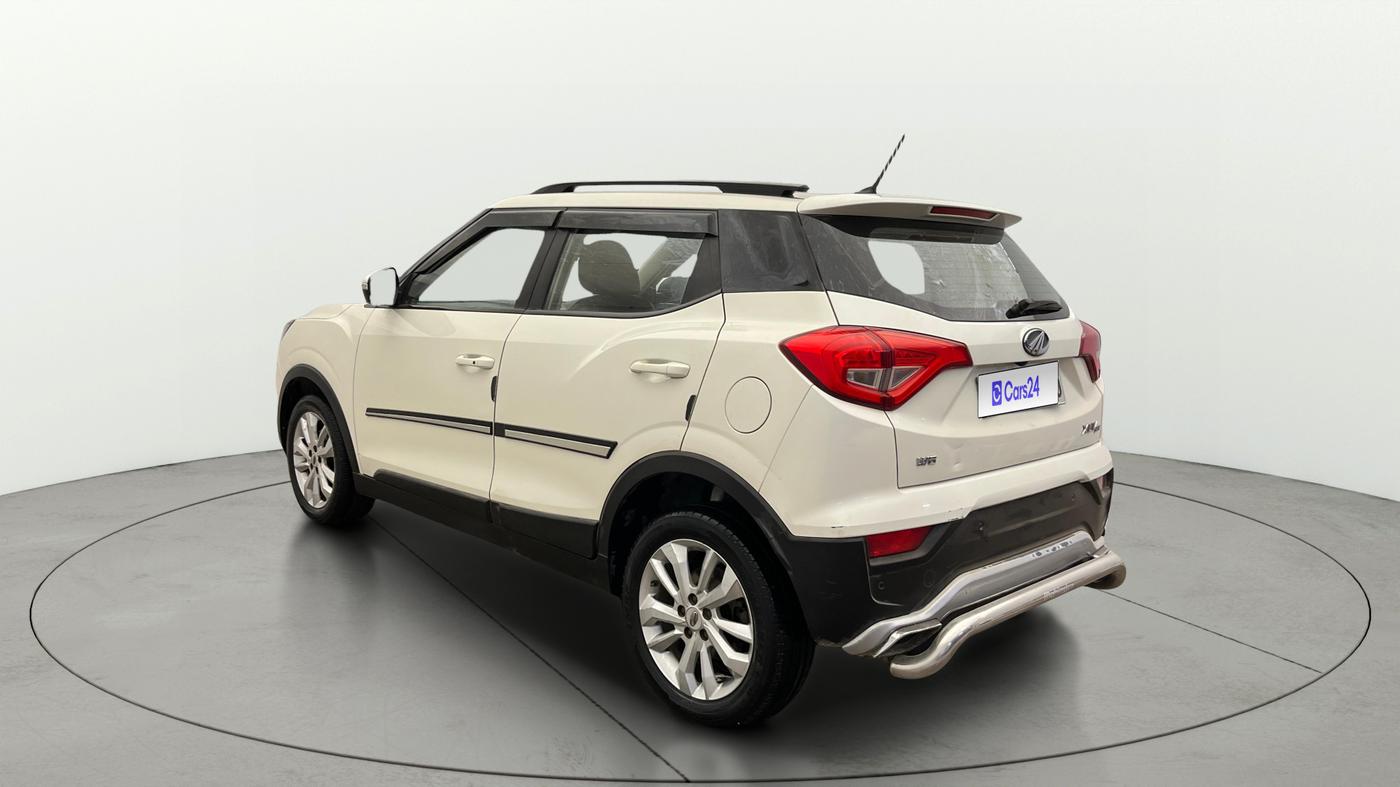 2021 Mahindra XUV300 W8 1.2 PETROL, Petrol, Manual, 52,717 km, Left Back Diagonal