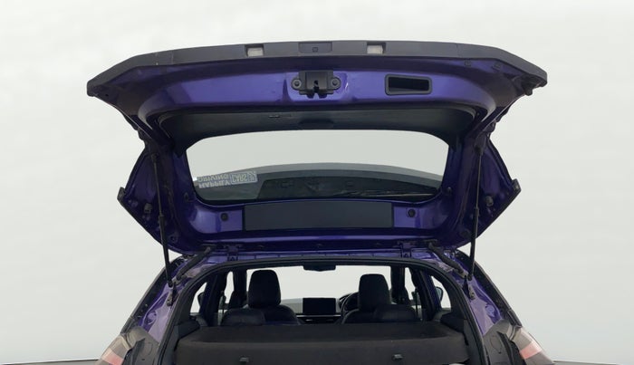 2023 Tata NEXON FEARLESS PURPLE + SUNROOF DCA DUAL TONE 1.2 PETROL, Petrol, Automatic, 24,657 km, Boot Door Open