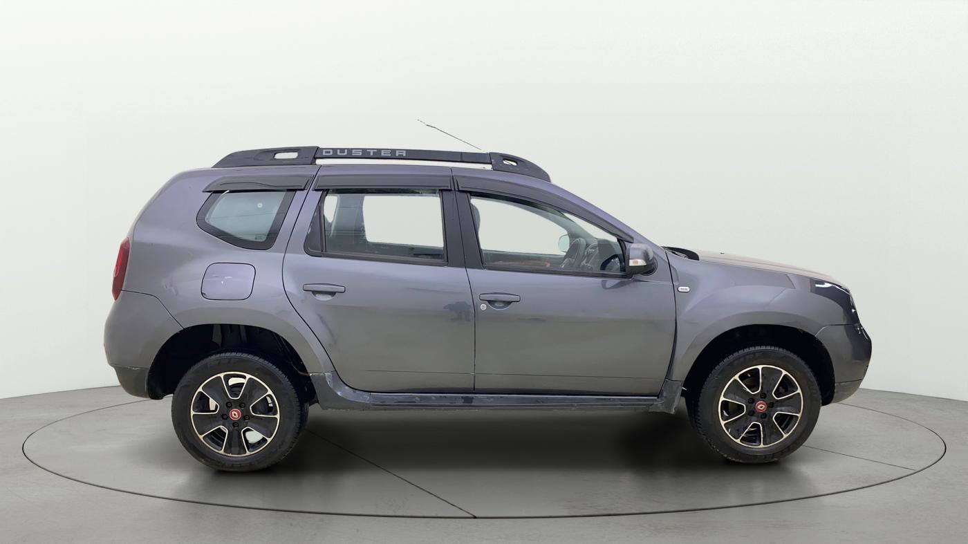 2018 Renault Duster 85 PS RXS MT DIESEL, Diesel, Manual, 1,00,027 km, Right Side View
