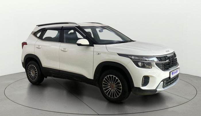2023 KIA SELTOS HTE 1.5 PETROL, Petrol, Manual, 17,863 km, Right Front Diagonal
