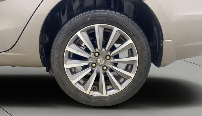 2019 Maruti Ciaz ALPHA 1.5 SHVS PETROL, Petrol, Manual, 31,620 km, Left Rear Wheel