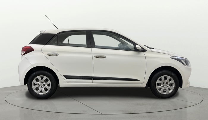 2016 Hyundai Elite i20 SPORTZ 1.2, Petrol, Manual, 67,820 km, Right Side View