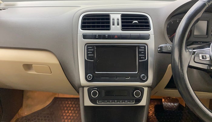 2018 Volkswagen Vento HIGHLINE PLUS 1.2 AT 16 ALLOY, Petrol, Automatic, 67,028 km, Air Conditioner