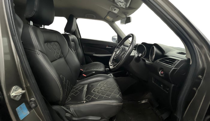 2019 Maruti Swift ZXI AMT, Petrol, Automatic, 47,800 km, Right Side Front Door Cabin
