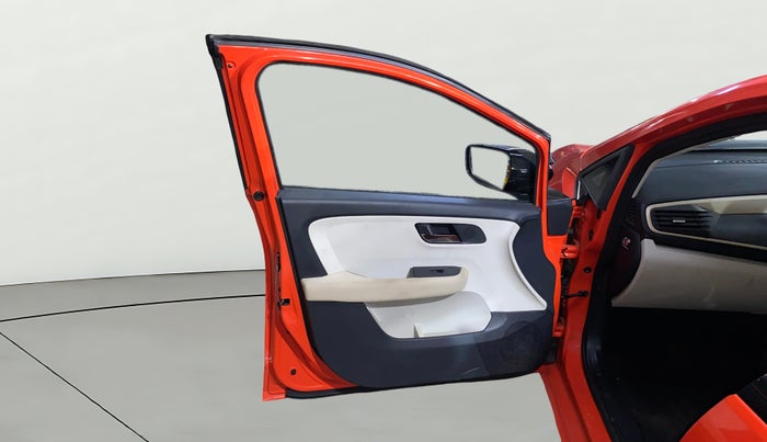 2025 Tata ALTROZ Accomplished Plus S Petrol 6DCT, Petrol, Automatic, 831 km, LHS Front Door