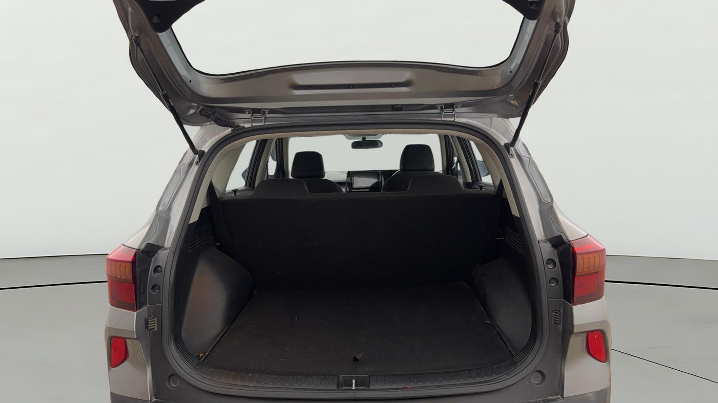 2019 KIA SELTOS HTK 1.5 PETROL, Petrol, Manual, 30,329 km, Boot Open Zoomed View