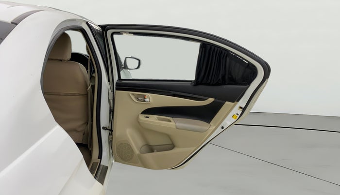 2014 Maruti Ciaz VXI, CNG, Manual, 55,405 km, RHS Rear Door