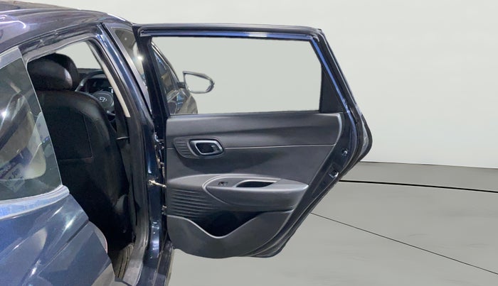 2021 Hyundai NEW I20 SPORTZ 1.2 AT, Petrol, Automatic, 24,998 km, RHS Rear Door