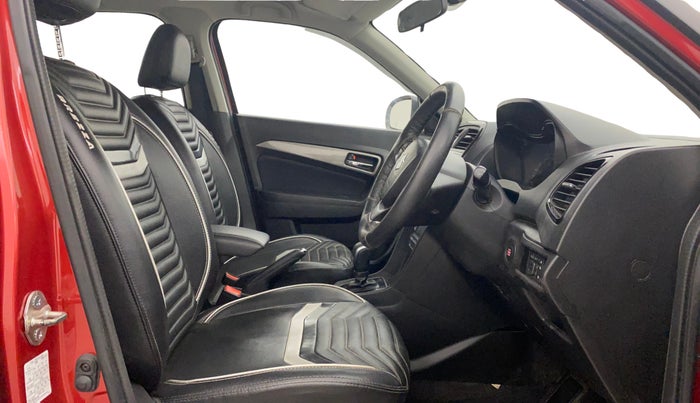 2019 Maruti Vitara Brezza ZDI PLUS AMT, Diesel, Automatic, 29,854 km, Right Side Front Door Cabin