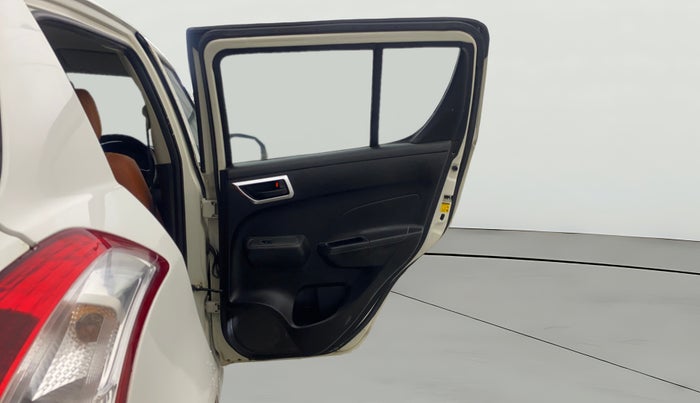 2013 Maruti Swift LXI, Petrol, Manual, 99,768 km, RHS Rear Door