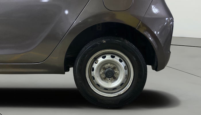 2018 Tata Tiago XE PETROL, Petrol, Manual, 65,966 km, Left Rear Wheel