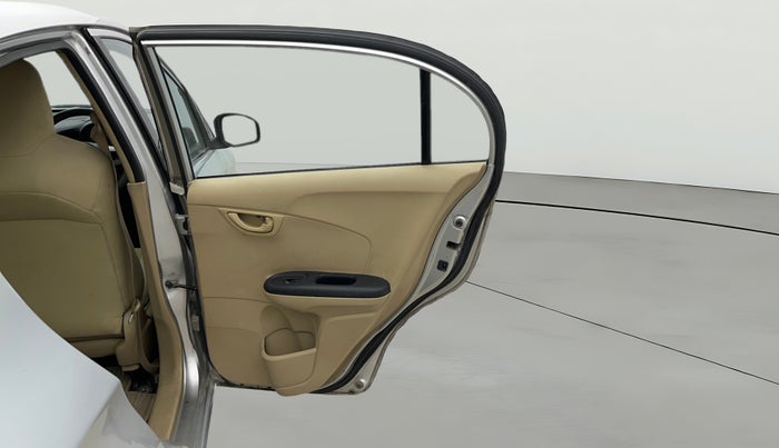 2014 Honda Amaze 1.2L I-VTEC S, Petrol, Manual, 55,014 km, RHS Rear Door