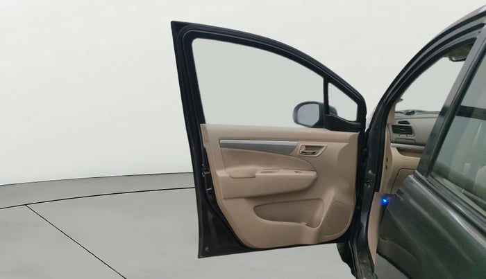 2015 Maruti Ertiga VXI CNG, CNG, Manual, 39,744 km, LHS Front Door