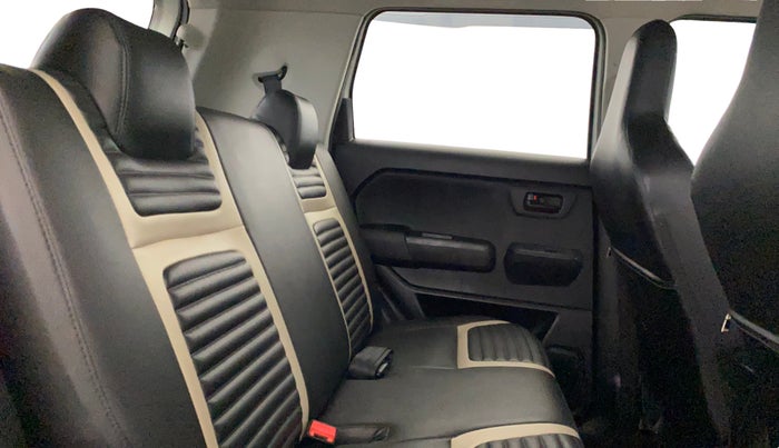 2021 Maruti New Wagon-R LXI CNG 1.0, CNG, Manual, 28,041 km, Right Side Rear Door Cabin